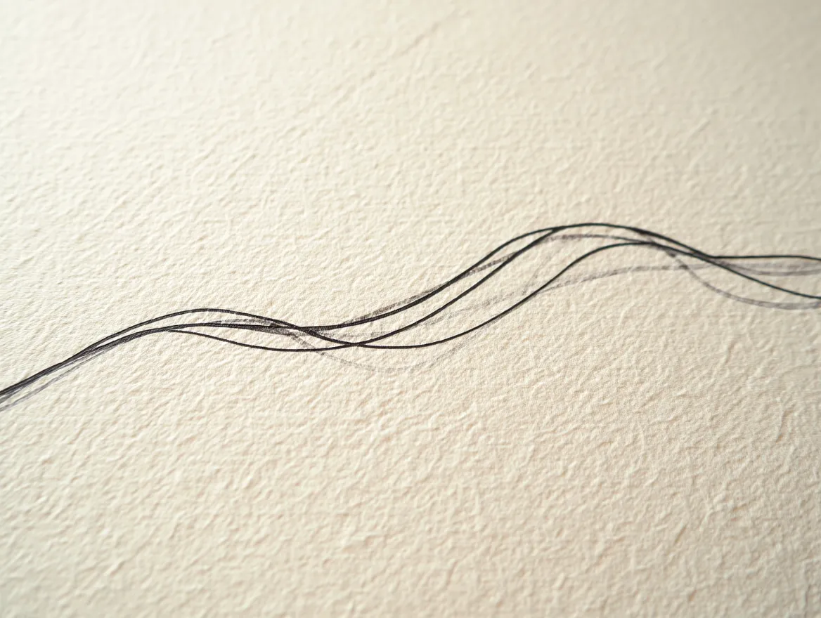 Abstracte golflijnen die de subtiele variatie van ademritme weergeven in een rustige observatieve context